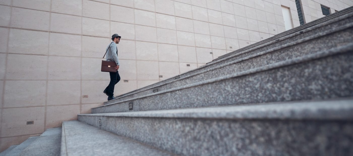 A step-by-step guide to launching your own brokerage - Part 1 - How to overcome entrepreneurial obstacles and start a new career step with a bang