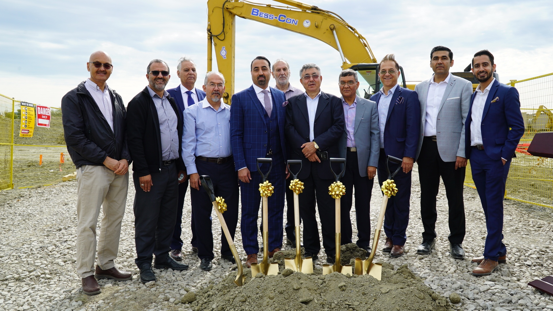 Community Leaders at Mississauga Ground Breaking Ceremony